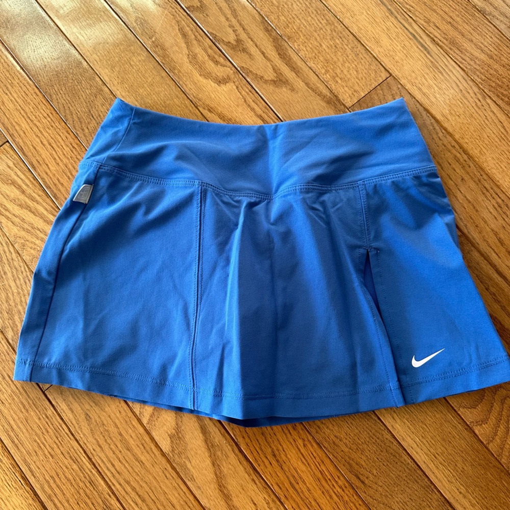 Nike Dri-Fit tennis skirt